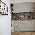 Dafne بومبيي