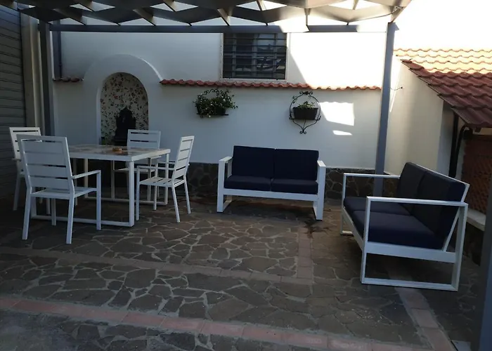 Dafne Tatil Evi Pompei