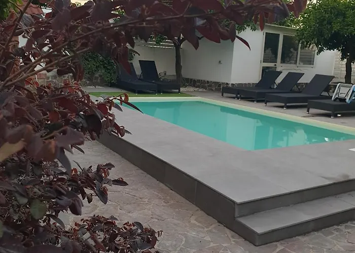 Dafne Tatil Evi Pompei